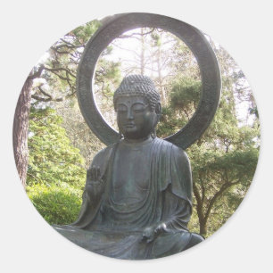 Sticker Rond Bouddha dans le jardin de thé japonais