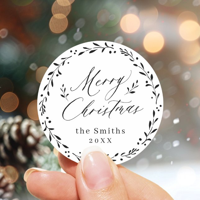 Sticker Rond Cadeau de Noël de vacances d'écriture moderne (Modern script Merry Christmas Holiday Gift Classic Round Sticker)