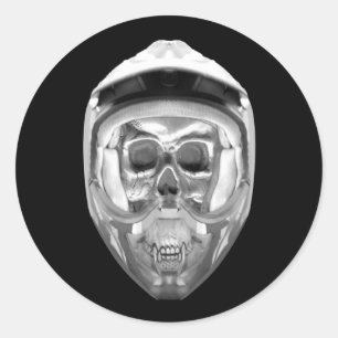 Sticker Rond Casque de crâne sur le noir