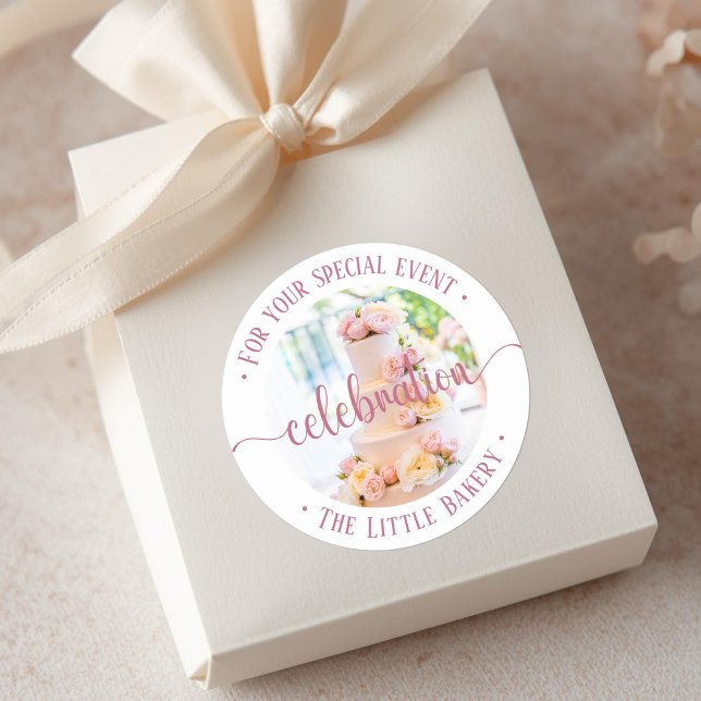Sticker Rond Célébration de gâteaux pour votre événement spécia (Créateur téléchargé)