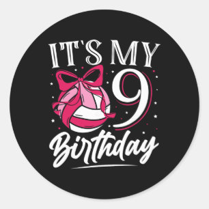 Sticker Rond C'est mon 9e anniversaire de volley fille fête d'a