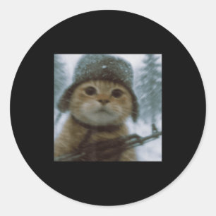 Sticker Rond Chat Drôle Kitten de Neige Soldat Selfie Avec Pist