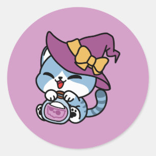 Sticker Rond Chat Tabby Halloween – Chapeau de Sorcière & Art d