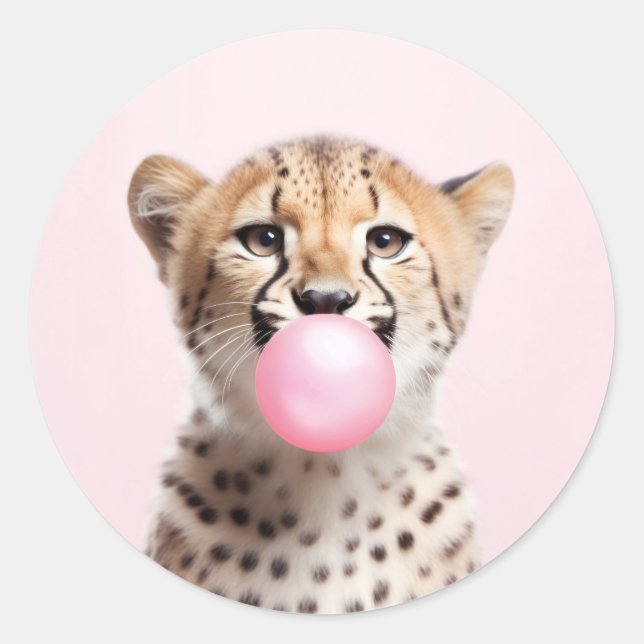 Sticker Rond Cheetah soufflant rose bulle gomme jouant (Devant)