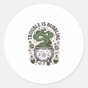 Sticker Rond Chemise Chaudron de Sorcière Des Ennuis Bouillonne