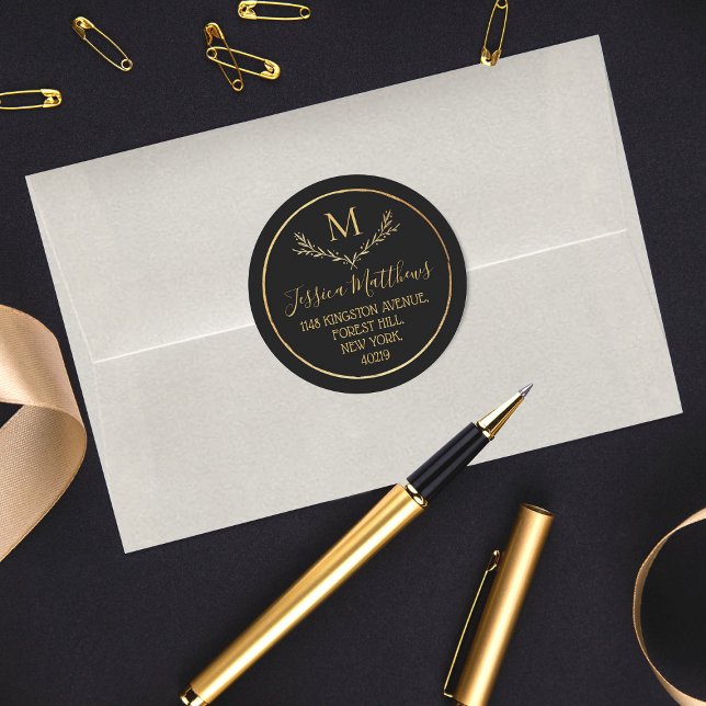 Sticker Rond Chic Gold Foil Wreath Monogramme Adresse de retour (Créateur téléchargé)