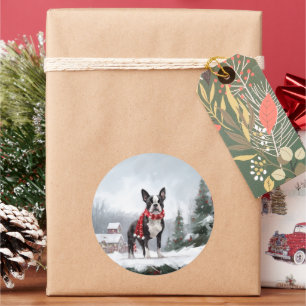 Sticker Rond Chien de Boston Terrier pendant Noël de neige