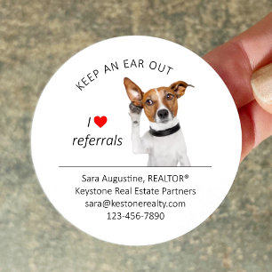 Sticker Rond Chien de recommandation d'agent immobilier personn