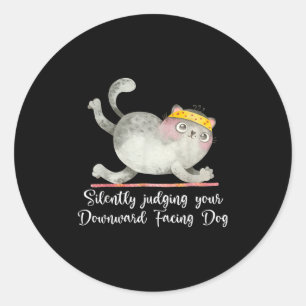 Sticker Rond Citations Drôle De Yoga Chat Jugement Silencieux