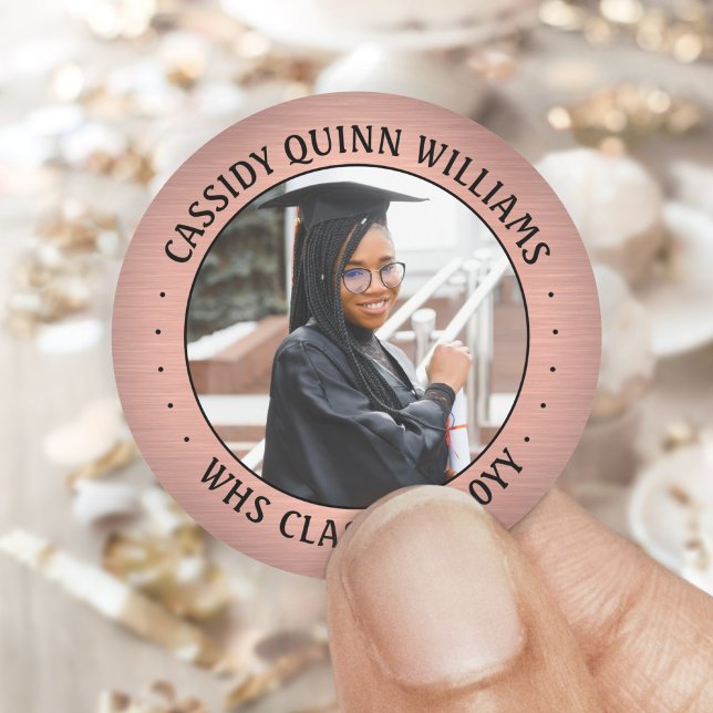 Sticker Rond Classe photo Année Rose Gold & Black Graduation (Créateur téléchargé)