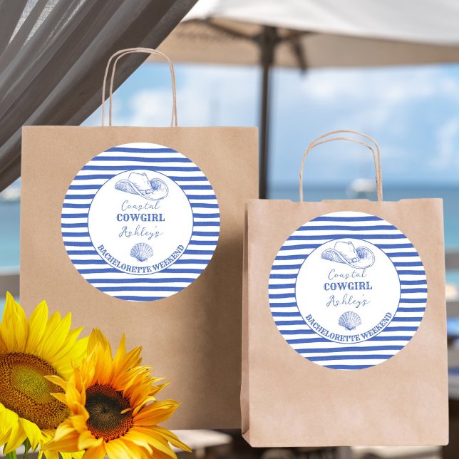Sticker Rond Coastal Cowgirl Bachelorette week-end imprimé (Coastal Cowgirl Bachelorette weekend printed Sticker last toast on a coast dusty blue favor stickers)