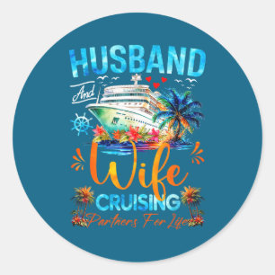 Sticker Rond Couple assorti mari femme en croisière