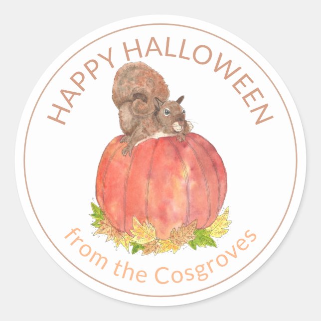 Sticker Rond Cute écureuil d'Halloween sur Citrouille (Devant)