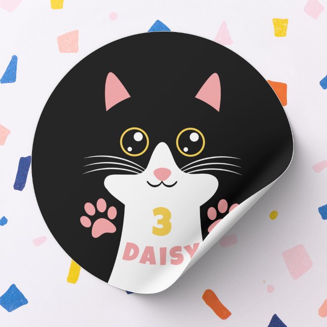 Sticker Rond Cute Kitty Cat Fête d'anniversaire pour les enfant (cute kitty cat sticker with custom name and age. perfect for birthday parties and bday party favors)