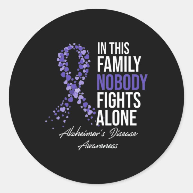 Sticker Rond Dans cette famille personne ne combat seul le cerv (Devant)