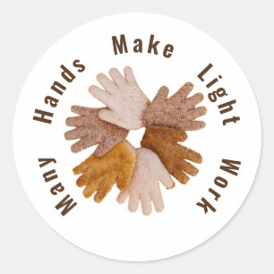 Sticker Rond De nombreuses mains font léger travail toasté les