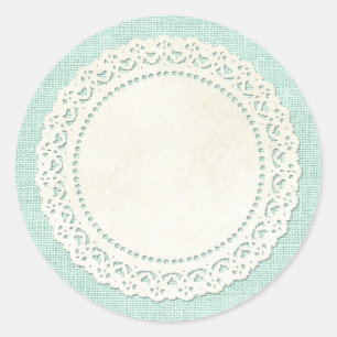 Sticker Rond Dentelle rustique Doily sur Aqua Blue Burlap