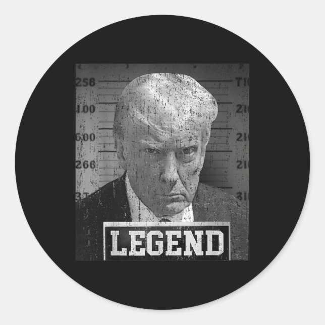 Sticker Rond Donald Trump Mugshot 2024 Pas un partisan coupable (Devant)