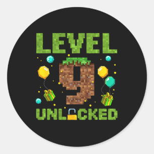 Sticker Rond Drôle 9e anniversaire garçon joueur niveau 9 déblo