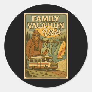 Sticker Rond Drôle de vacances d'été Bigfoot Famille Alien Ness
