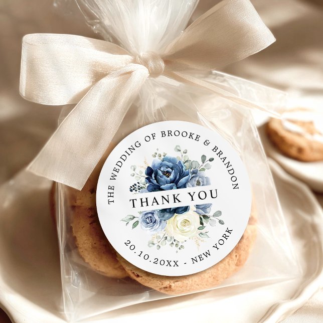 Sticker Rond Dusty Blue Navy Champagne ivoire Mariage Merci (Dusty Blue Navy Champagne ivory Wedding Thank you Classic Round Sticker)