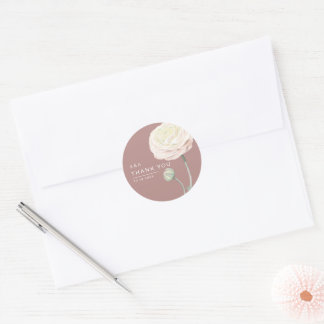 Sticker Rond Élégant Monogramme de Ranunculus Rose Poussiéreuse