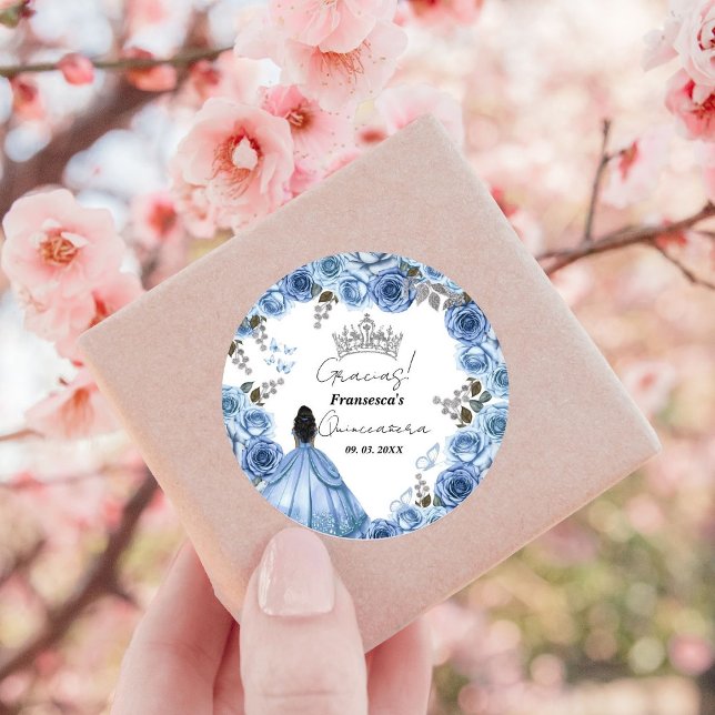Sticker Rond Elégante aquarelle bleu Dusty Floral Quinceañera (Créateur téléchargé)