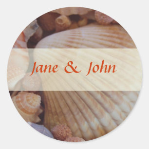 Sticker Rond Enveloppe de mariage sur la plage : coquillages mu