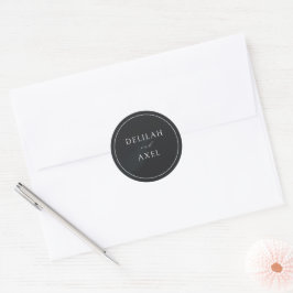 Sticker Rond Enveloppe minimaliste ultra moderne en noir et bla