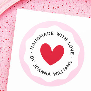 Sticker Rond Fabriqué à la main avec amour rose bordé ondulé co
