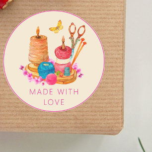 Sticker Rond Fabriqué à la main avec l'amour le Seamstress coud