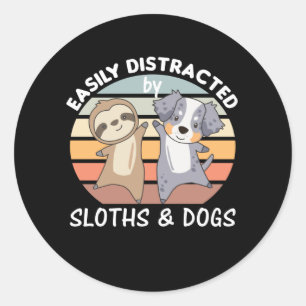 Sticker Rond Facilement Distrait Par Les Fentes Et Les Chiens