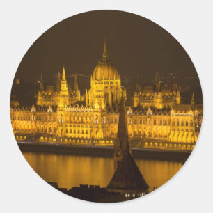 Sticker Rond Famine Parliament Budapest by night