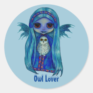 Sticker Rond Fée de chouette avec hivernage de hibou neigeux
