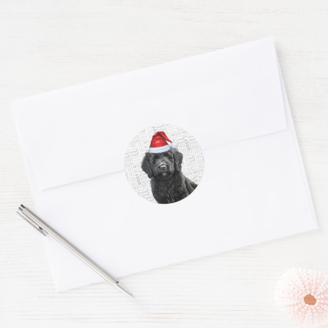 Sticker Rond Festive Labradoodle avec Woof Word Art Noël (Enveloppe)