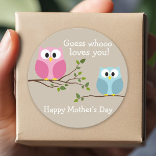 Sticker Rond Fête des mères - Chouettes mignonnes - Qui vous ai