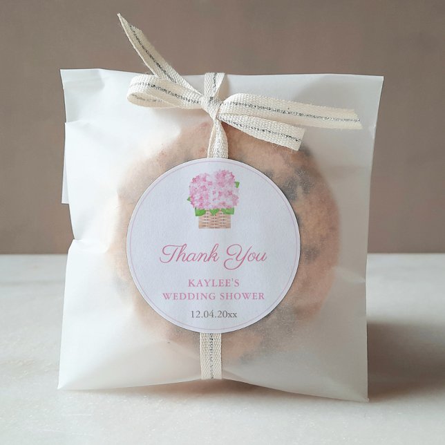 Sticker Rond Fille rose Fête des mariées Floral Merci Favor (Pink Hydrangea In Wicker Basket Thank You Favor Sticker Design)