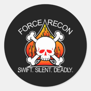 Sticker Rond Forcer le crâne Recon noir