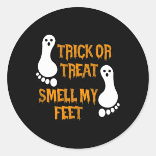 Sticker Rond Fun Trick Ou Treat Smell My Feed Halloween
