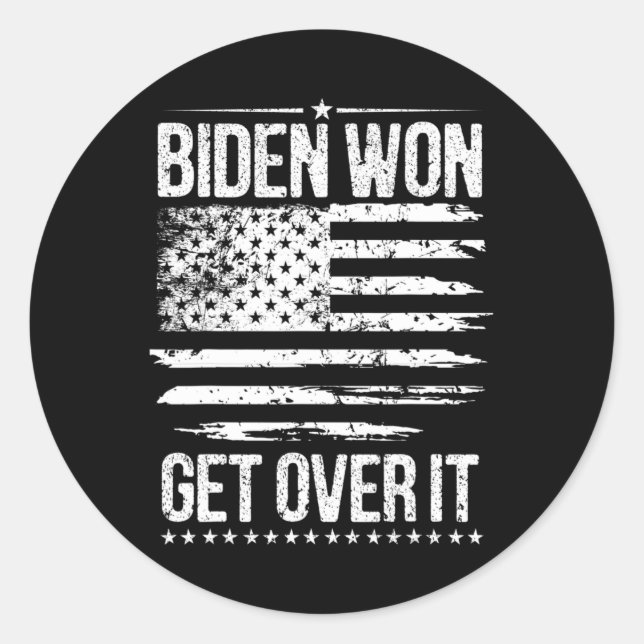 Sticker Rond Gagner Get Over It Usa Drapeau Funny Biden Harris (Devant)