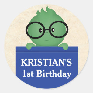 Sticker Rond Garçon fêtant son anniversaire de bibliophile