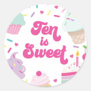 Sticker Rond Glace et Gâteau Dix ans est un Dixième Anniversair