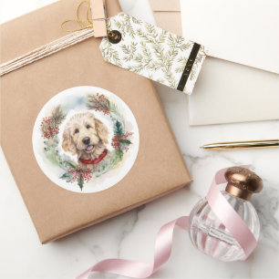Sticker Rond Goldendoodle Christmas Wreath Festive Pup