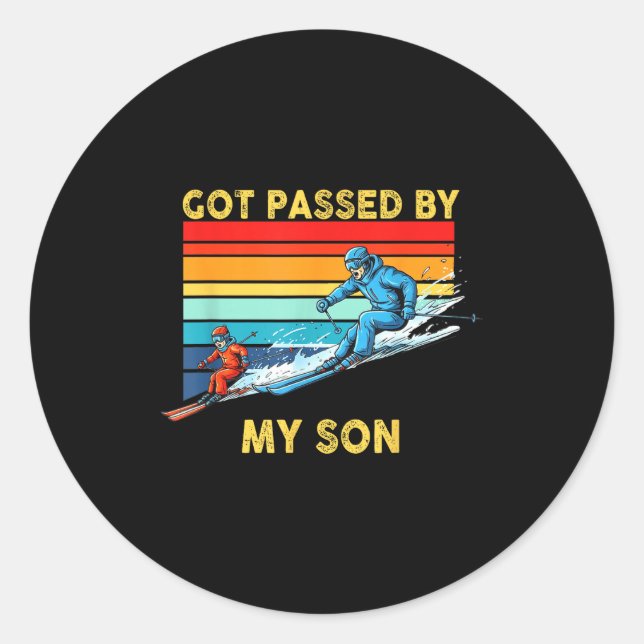 Sticker Rond Got Ped By My Son Skiing Family Winter Srts Fun Re (Devant)
