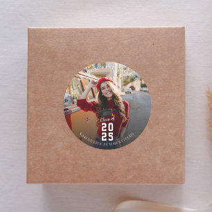 Sticker Rond Graduation 2025 Red Photo Grad Party