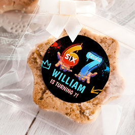 Sticker Rond Graffiti 6 7 Meme Trend Six Seven Birthday Party