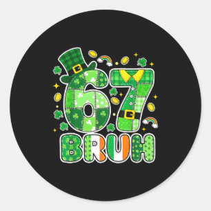 Sticker Rond Graphisme de la Saint-Patrick Bruh 67 avec des trè