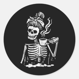 Sticker Rond Halloween Squelette Messy Bun Café Costume drôle