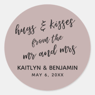 Sticker Rond Hugs & Kisses de M. et Mme, Dusty Rose
