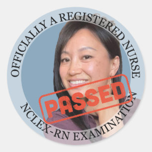 Sticker Rond infirmière personnalisée 3 pouces a réussi l'exame